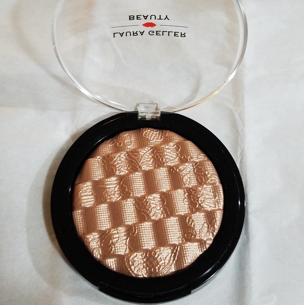 Laura Geller Baked Illuminator